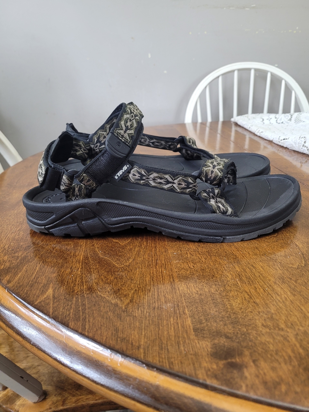 Teva Men's Hurricane Sandals Hiking Outdoors 90s